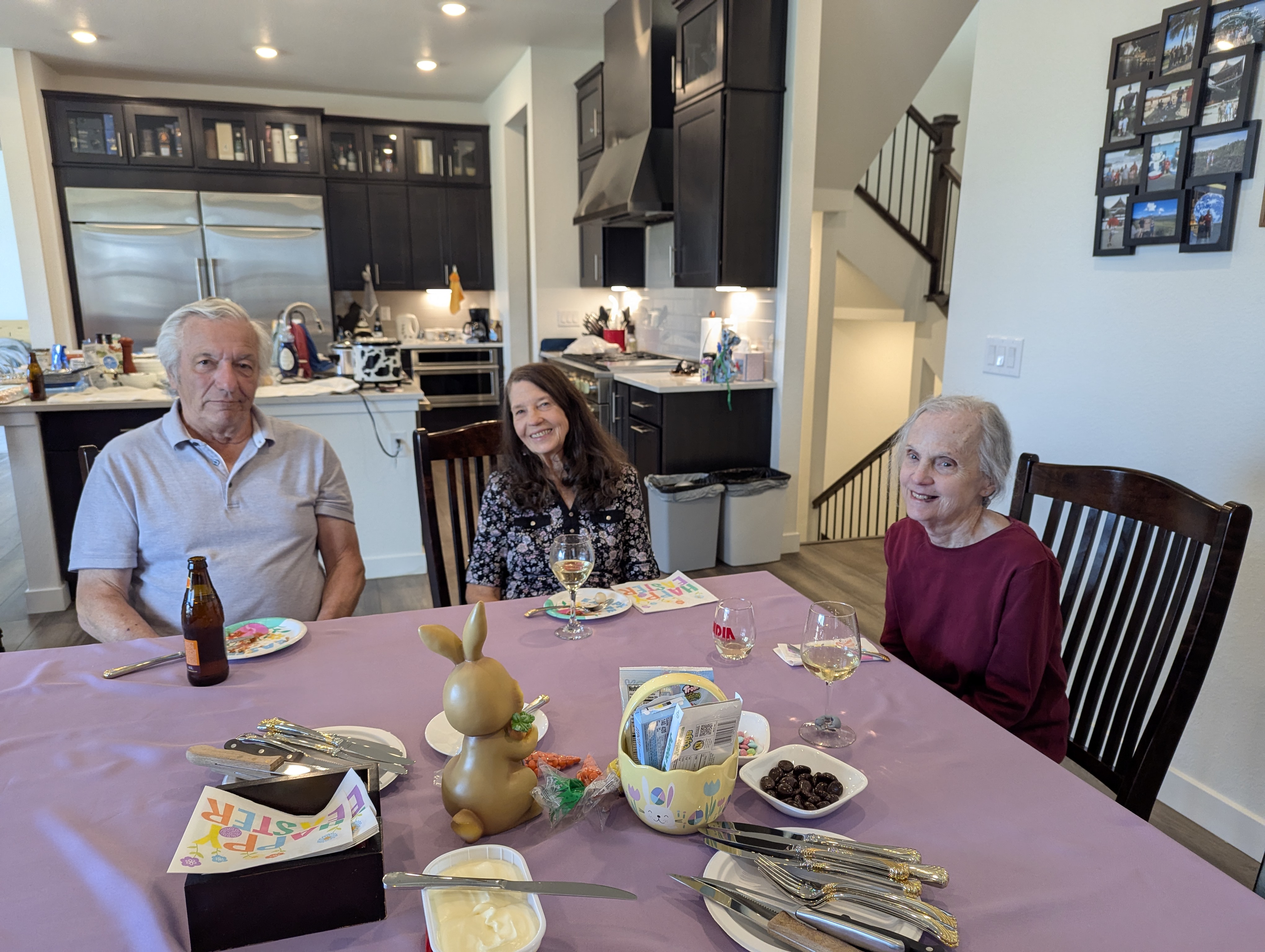 Tony Rawluk, Gwenn Sanders, Linda Rawluk